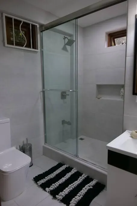Cascade Mountain View Oasis Apartment Port of Spain